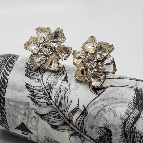 Vintage Zakian Laguna rhinestone crystal silvertone screw on - Picture 6 of 9